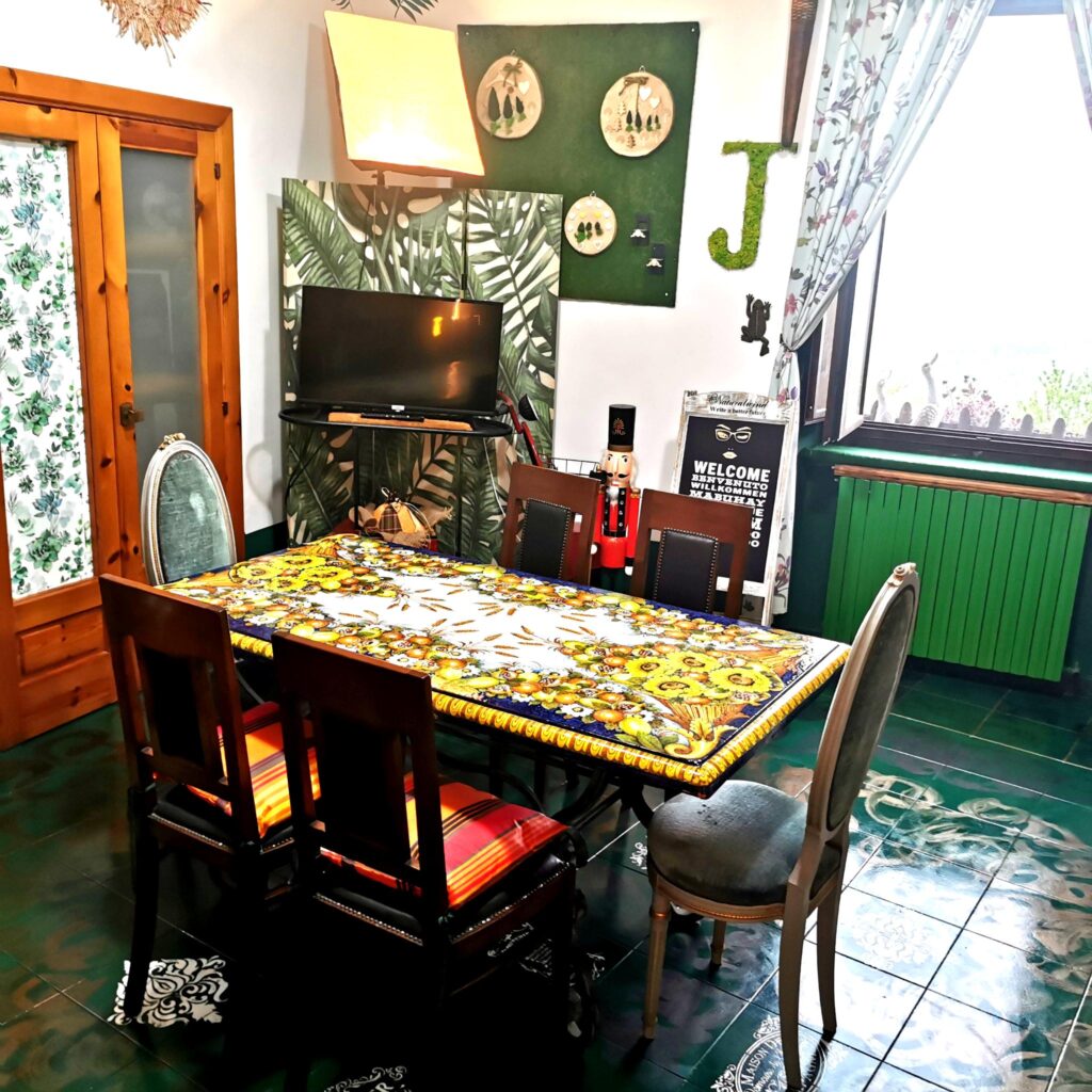 Luce naturale nella sala da pranzo per shooting di interni.
